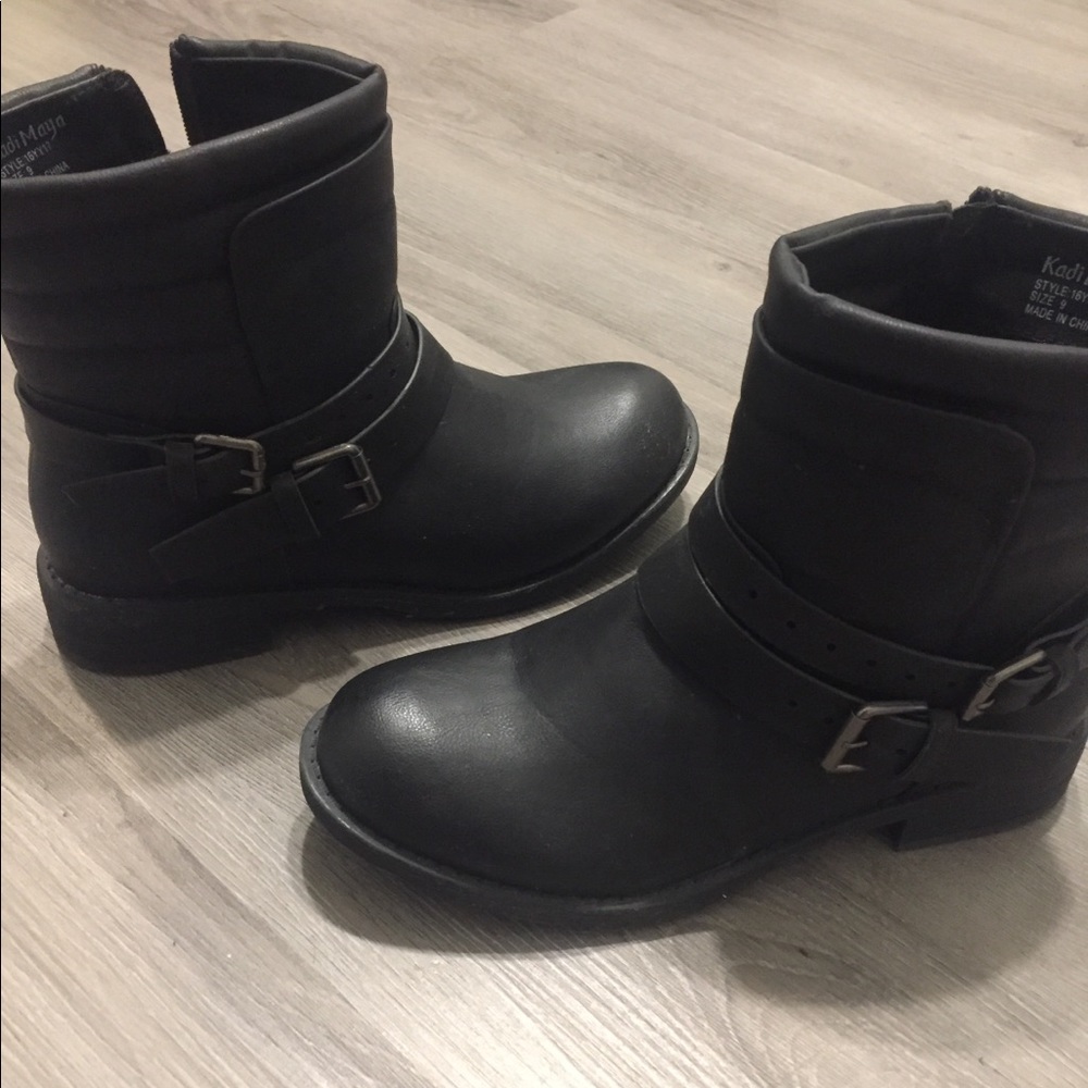 Black Boots